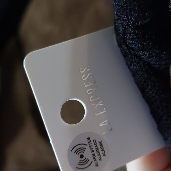 🍁LA Express 2 pi. tuques OS - Picture 3 of 3